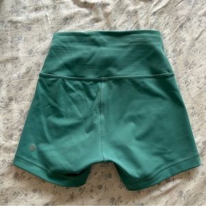 Lululemon Wunder Train Shorts